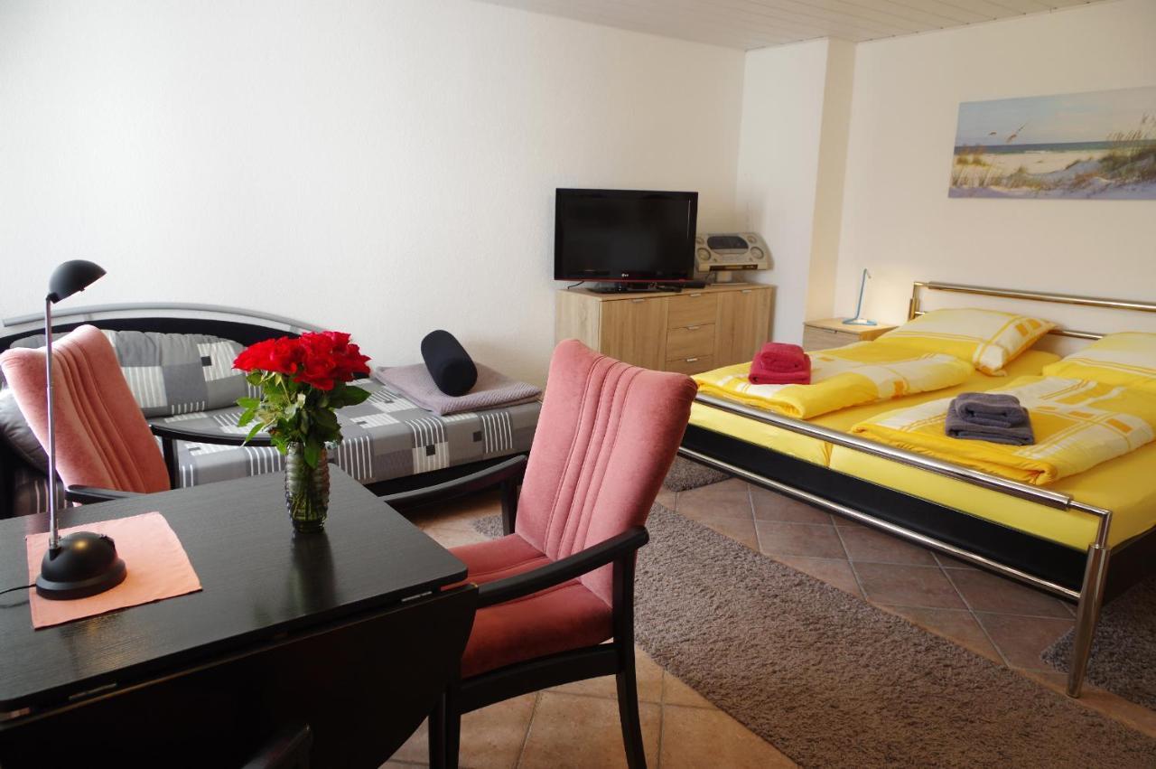 Gaestehaus Gaens - Ferienzimmer Schirgiswalde-Kirschau Eksteriør billede